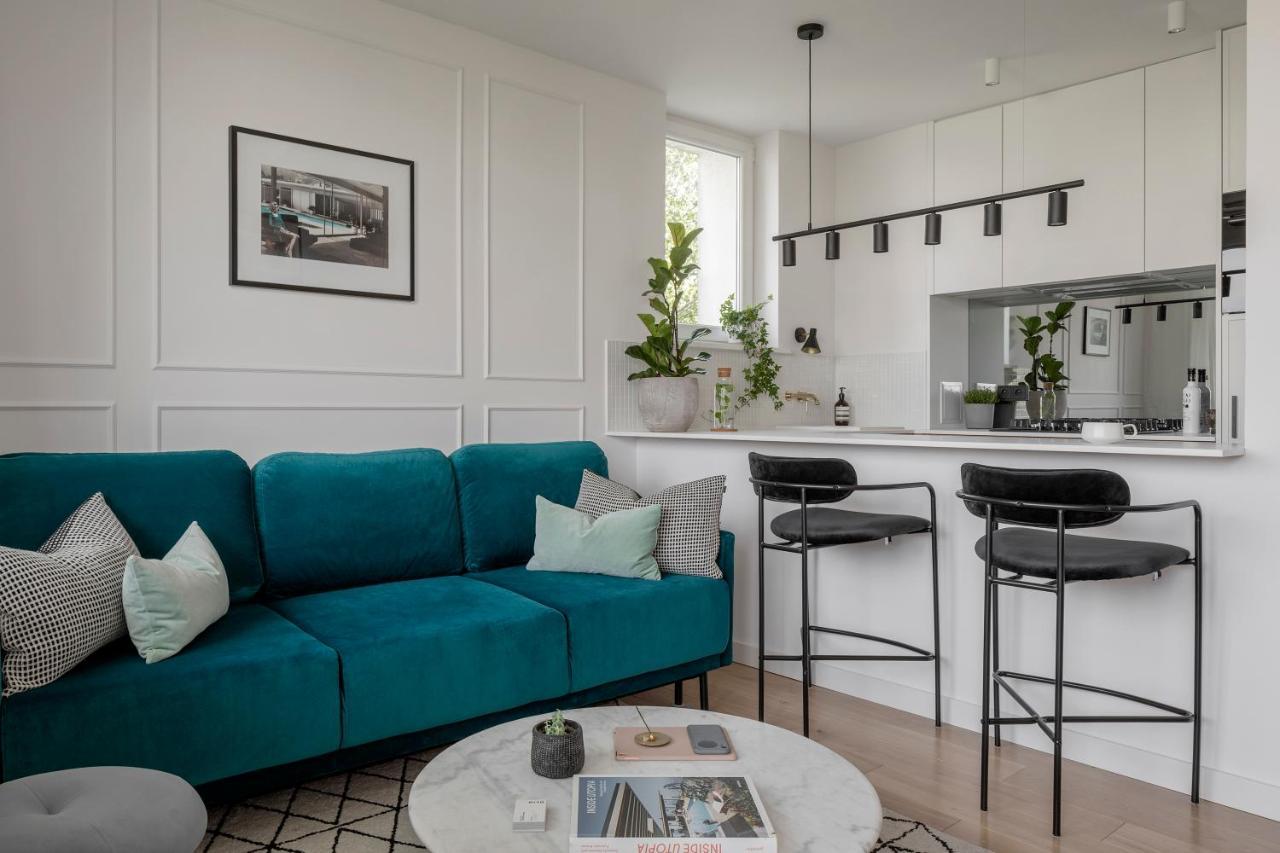 Stylowy kameralny apartament przy metrze Warszawa Zewnętrze zdjęcie