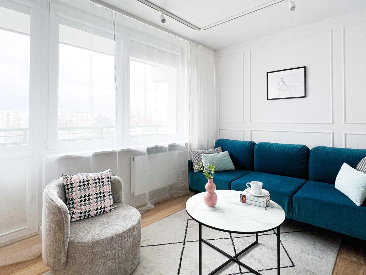 Stylowy kameralny apartament przy metrze Warszawa Zewnętrze zdjęcie