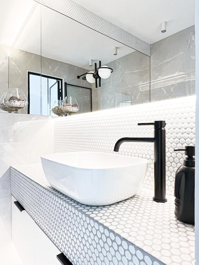 Stylowy kameralny apartament przy metrze Warszawa Zewnętrze zdjęcie